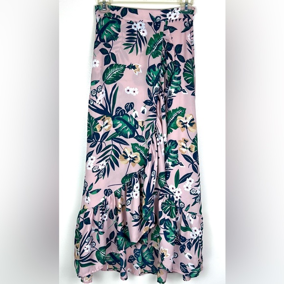 Lulu’s Island State of Mind Blush Tropical Print Ruffled Midi Skirt - Picture 2 of 13